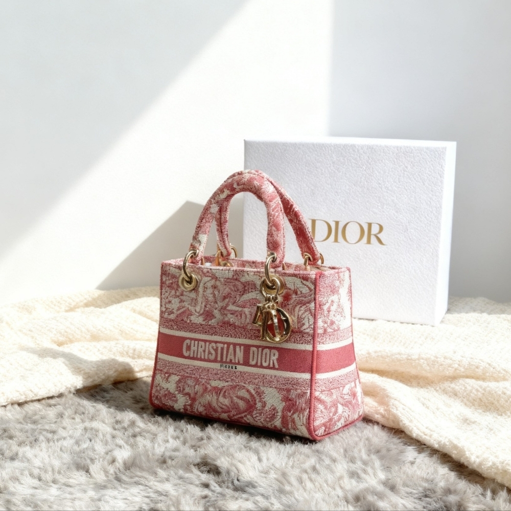 Medium Lady Dior Bag Pink Toile - Picture 4 of 7